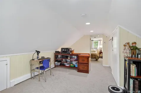 23 Cobey Terrace Poughkeepsie NY 12601