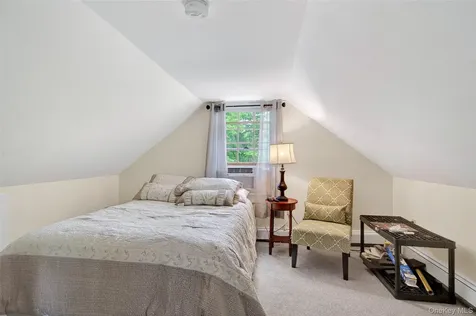 23 Cobey Terrace Poughkeepsie NY 12601