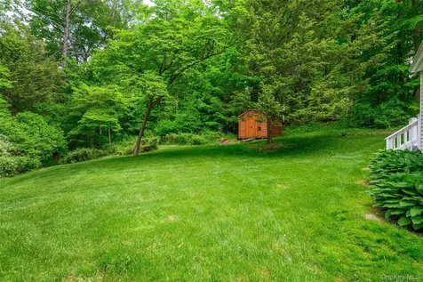 23 Cobey Terrace Poughkeepsie NY 12601