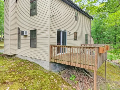 110 Ledgeview Drive Other PA 18428
