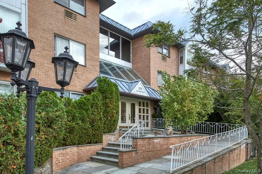 300 Livingston Avenue Mamaroneck NY 10543