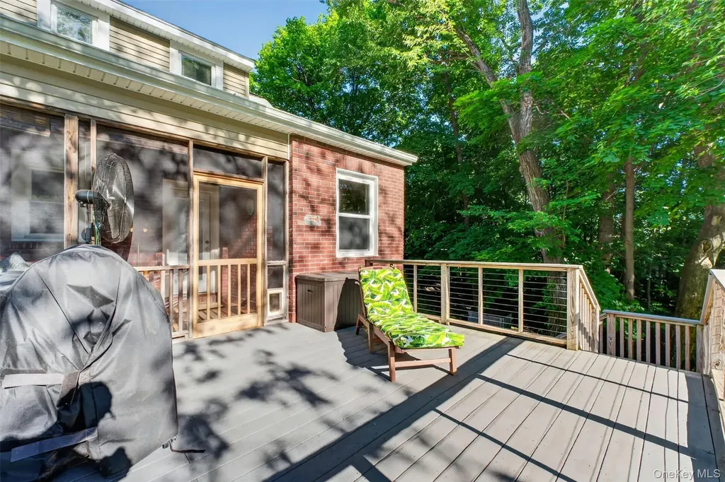 51 Lake Drive Lake Peekskill NY 10537