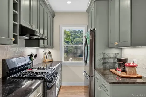 51 Lake Drive Lake Peekskill NY 10537