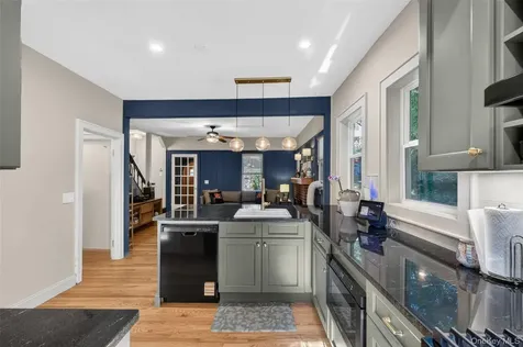51 Lake Drive Lake Peekskill NY 10537