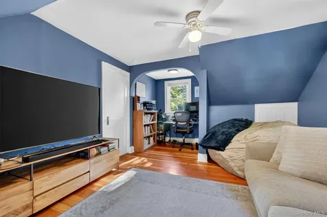 51 Lake Drive Lake Peekskill NY 10537