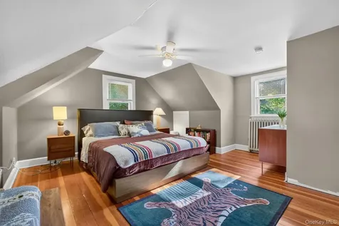 51 Lake Drive Lake Peekskill NY 10537