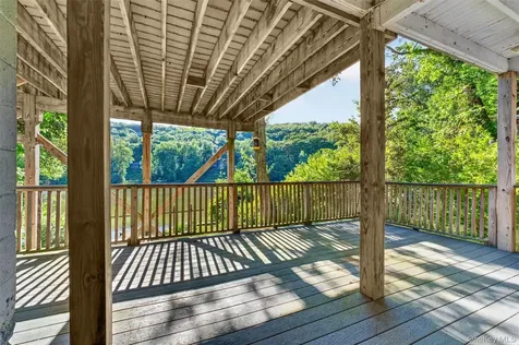 51 Lake Drive Lake Peekskill NY 10537