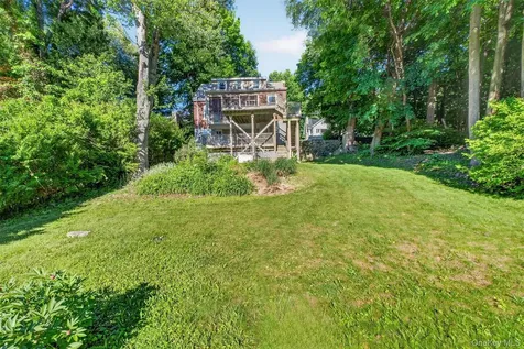 51 Lake Drive Lake Peekskill NY 10537