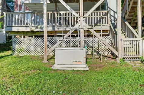 51 Lake Drive Lake Peekskill NY 10537