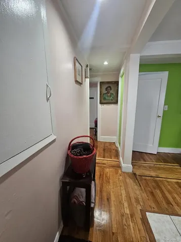 114-52 205th Street Saint Albans NY 11412