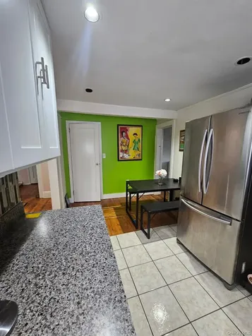 114-52 205th Street Saint Albans NY 11412
