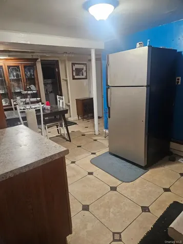 114-52 205th Street Saint Albans NY 11412