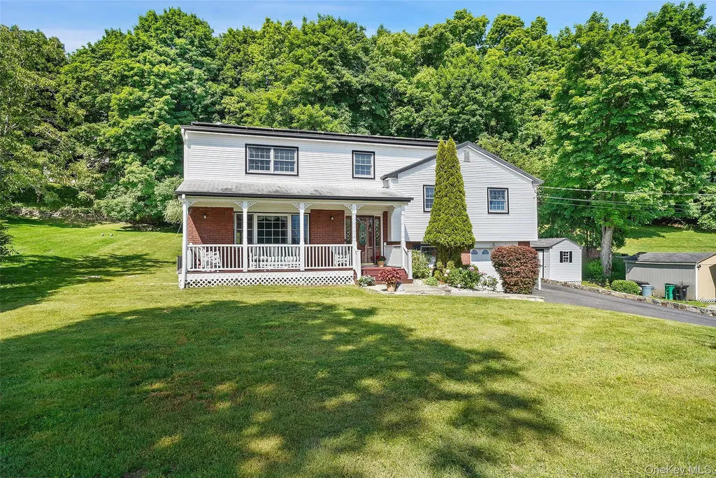 623 Cardinal Road Cortlandt Manor NY 10567