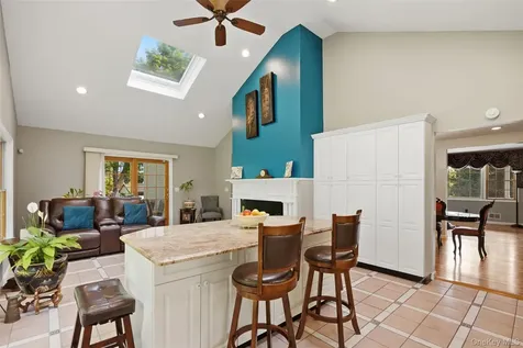 623 Cardinal Road Cortlandt Manor NY 10567