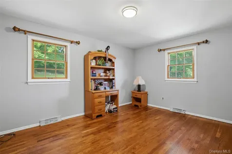 623 Cardinal Road Cortlandt Manor NY 10567