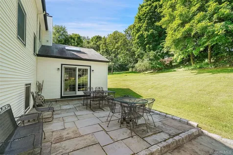 623 Cardinal Road Cortlandt Manor NY 10567