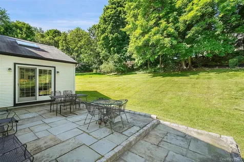 623 Cardinal Road Cortlandt Manor NY 10567