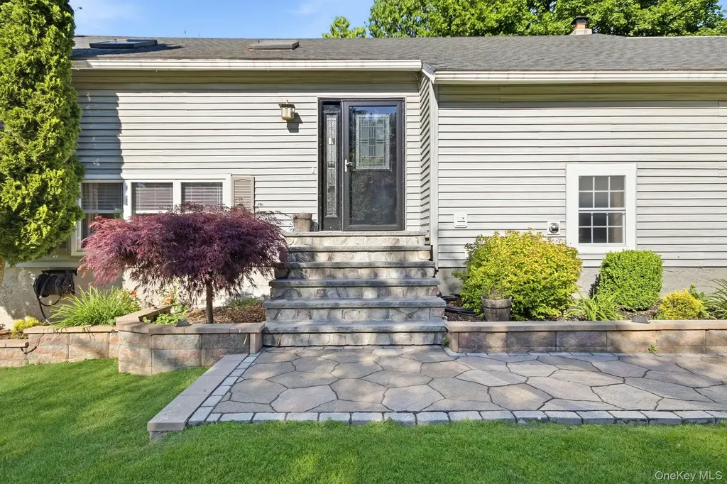 132 Mountain View Drive Holmes NY 12531