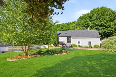 132 Mountain View Drive Holmes NY 12531