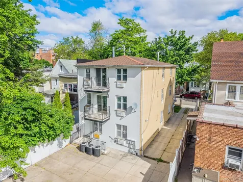 102-42 86th Road Richmond Hill NY 11418