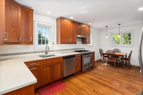 53 Cove Road South Salem NY 10590