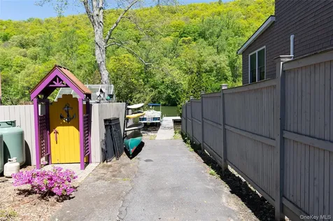 53 Cove Road South Salem NY 10590