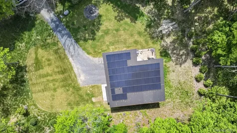 739 Old Post Road New Paltz NY 12561