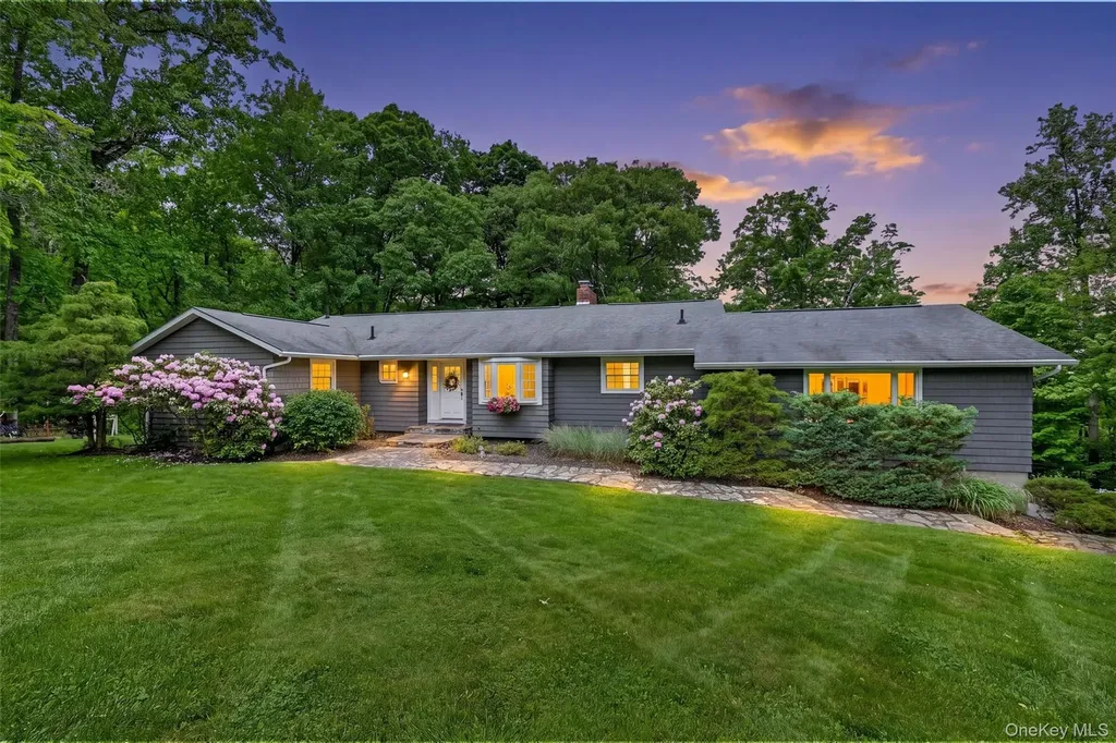 8 Mountain Brook Road Cornwall NY 12518