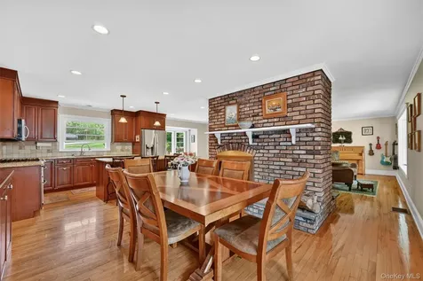 8 Mountain Brook Road Cornwall NY 12518