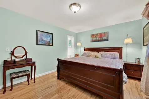 8 Mountain Brook Road Cornwall NY 12518
