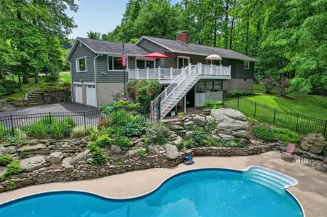 8 Mountain Brook Road Cornwall NY 12518