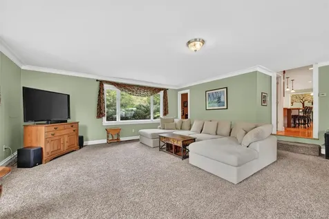 8 Mountain Brook Road Cornwall NY 12518