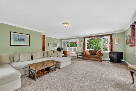 8 Mountain Brook Road Cornwall NY 12518