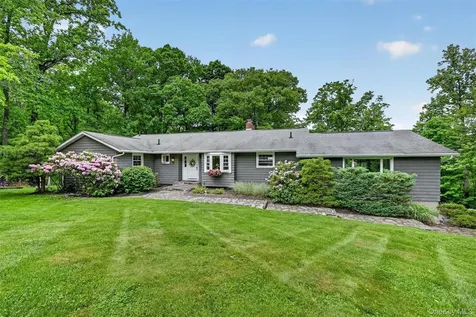 8 Mountain Brook Road Cornwall NY 12518