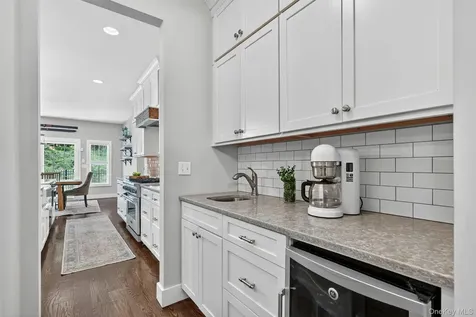 220 Bay View Avenue Cornwall On Hudson NY 12520