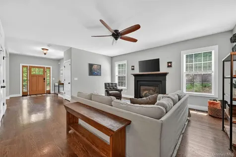 220 Bay View Avenue Cornwall On Hudson NY 12520