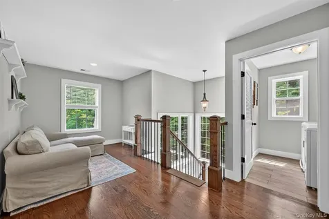 220 Bay View Avenue Cornwall On Hudson NY 12520