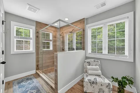 220 Bay View Avenue Cornwall On Hudson NY 12520