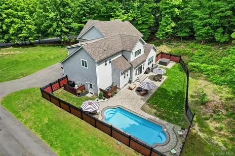 220 Bay View Avenue Cornwall On Hudson NY 12520