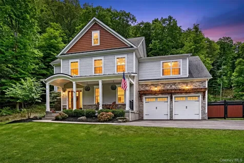 220 Bay View Avenue Cornwall On Hudson NY 12520