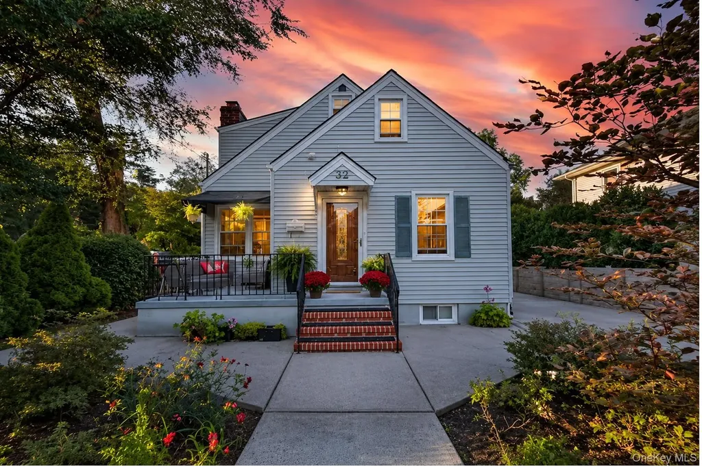 32 Franklin Avenue Sea Cliff NY 11579