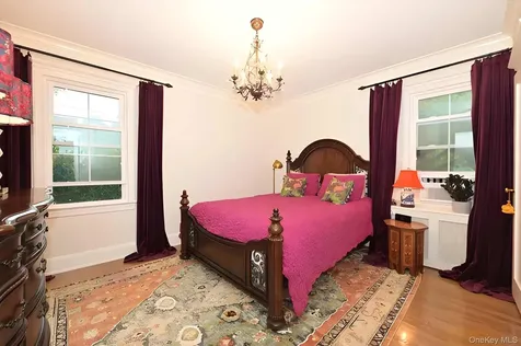 32 Franklin Avenue Sea Cliff NY 11579