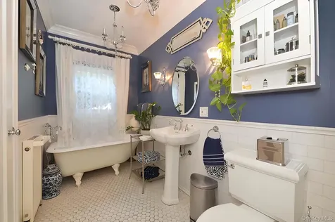 32 Franklin Avenue Sea Cliff NY 11579