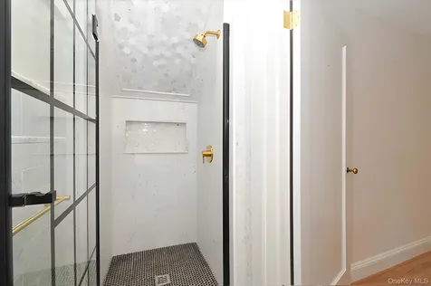 32 Franklin Avenue Sea Cliff NY 11579