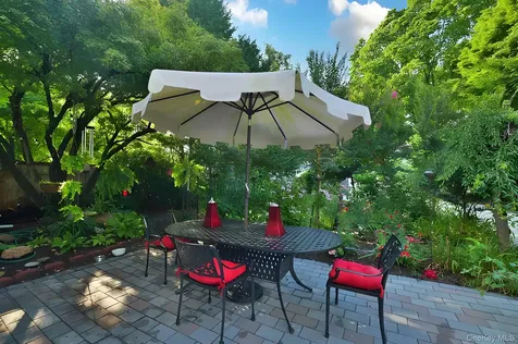 32 Franklin Avenue Sea Cliff NY 11579
