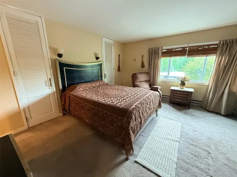 67 Lakeland Drive South Fallsburg NY 12779