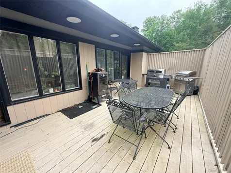 67 Lakeland Drive South Fallsburg NY 12779