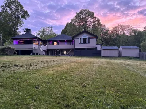 67 Lakeland Drive South Fallsburg NY 12779