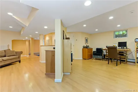 52 Old Manitou Road Garrison NY 10524