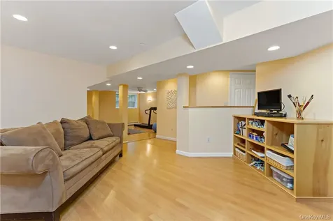52 Old Manitou Road Garrison NY 10524